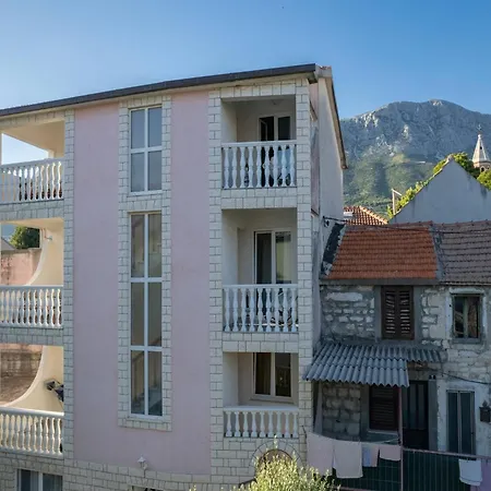 Kastel Gomilica Cozy And Stylish Near The Sea - Classic One Bedroom Apartamento Kaštela