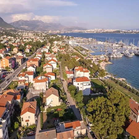 Apartamento Kastel Gomilica Cozy And Stylish Near The Sea - Classic One Bedroom